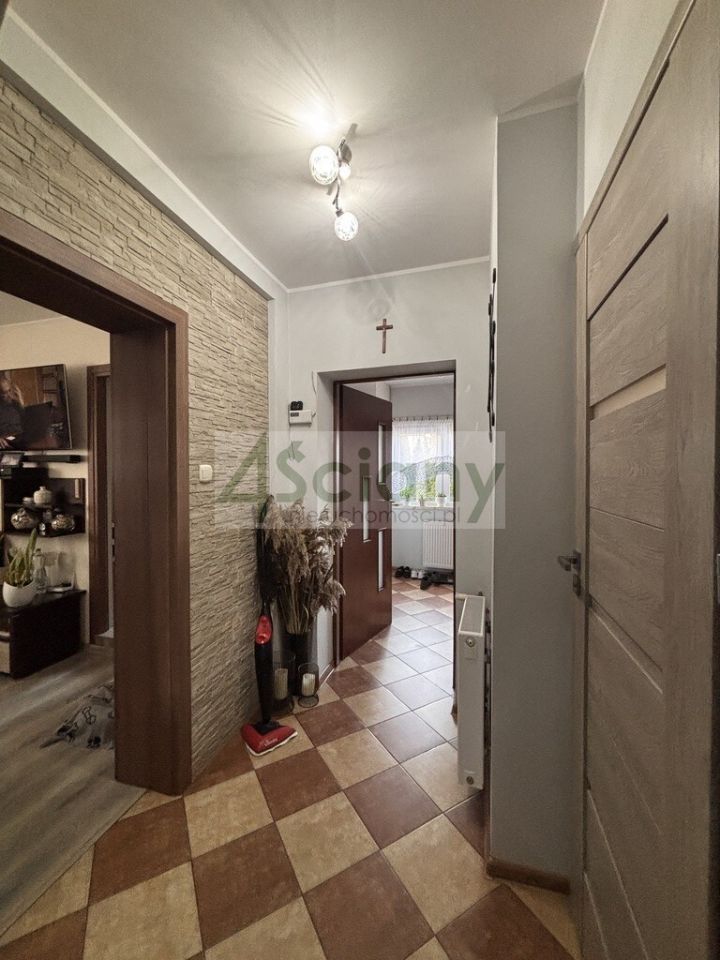 dom wolnostojący, 3 pokoje Dziekanów Leśny. Zdjęcie 22