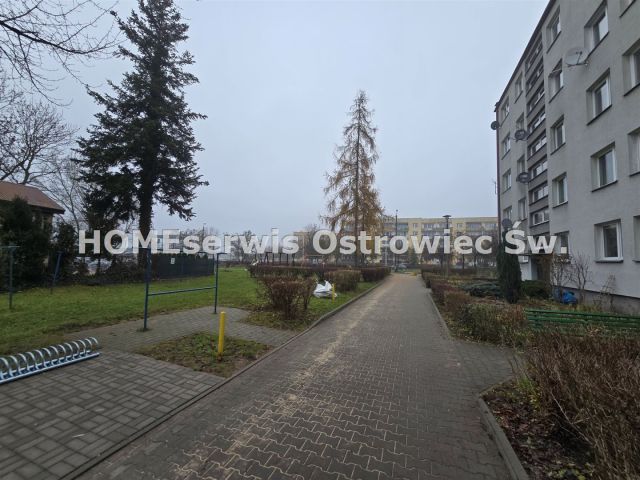 Mieszkanie 3-pokojowe Ostrowiec Świętokrzyski Centrum. Zdjęcie 13