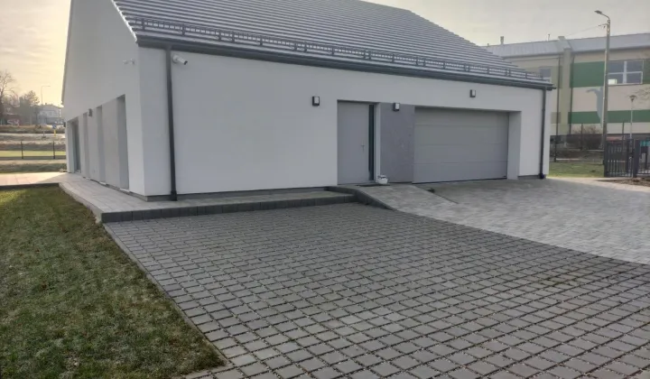 dom wolnostojący, 5 pokoi Pręgowo