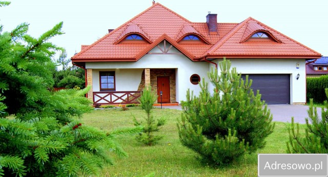 dom wolnostojący, 6 pokoi Łąki, ul. Weteranów. Zdjęcie 1