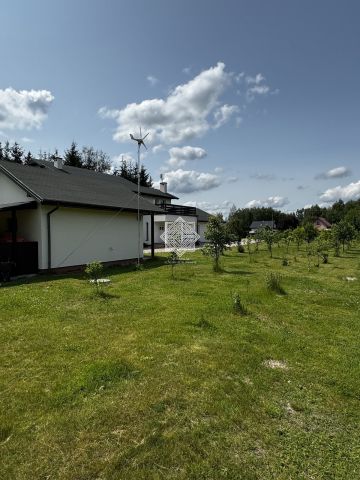 dom wolnostojący, 8 pokoi Koryciska. Zdjęcie 9