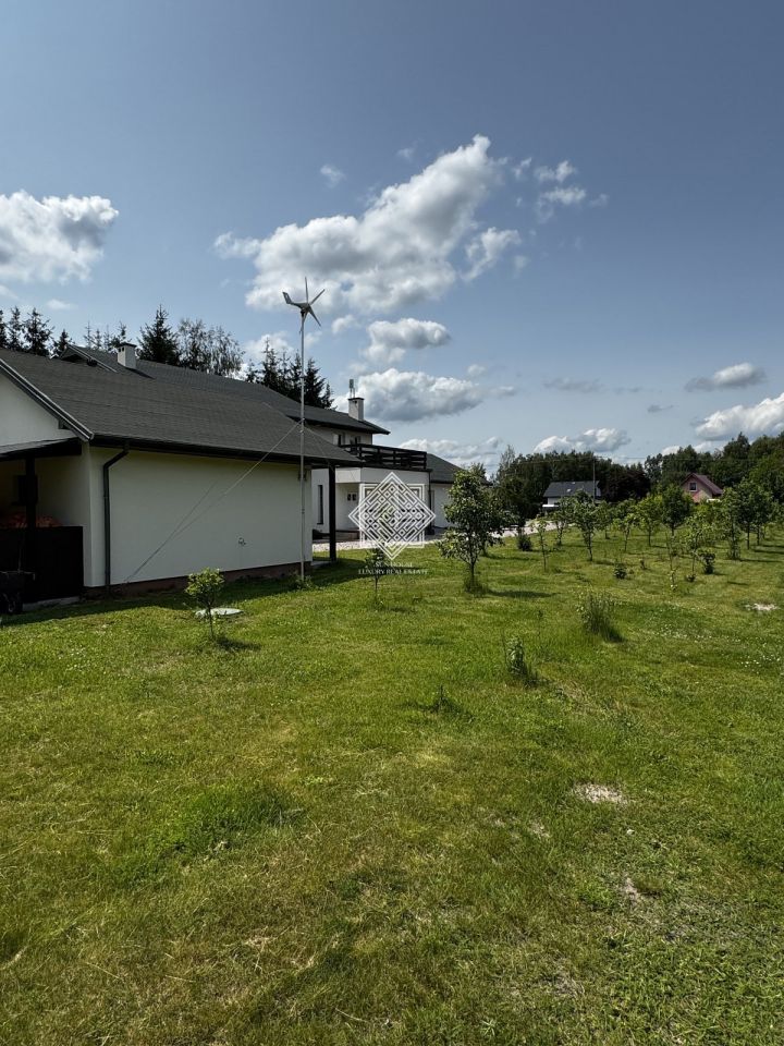 dom wolnostojący, 8 pokoi Koryciska. Zdjęcie 9