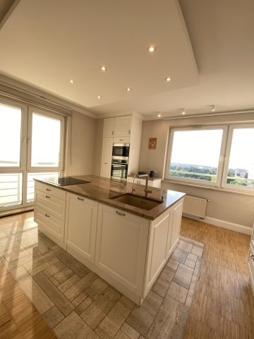 Mieszkanie 5-pokojowe Warszawa Mokotów, al. gen. Władysława Sikorskiego. Zdjęcie 1