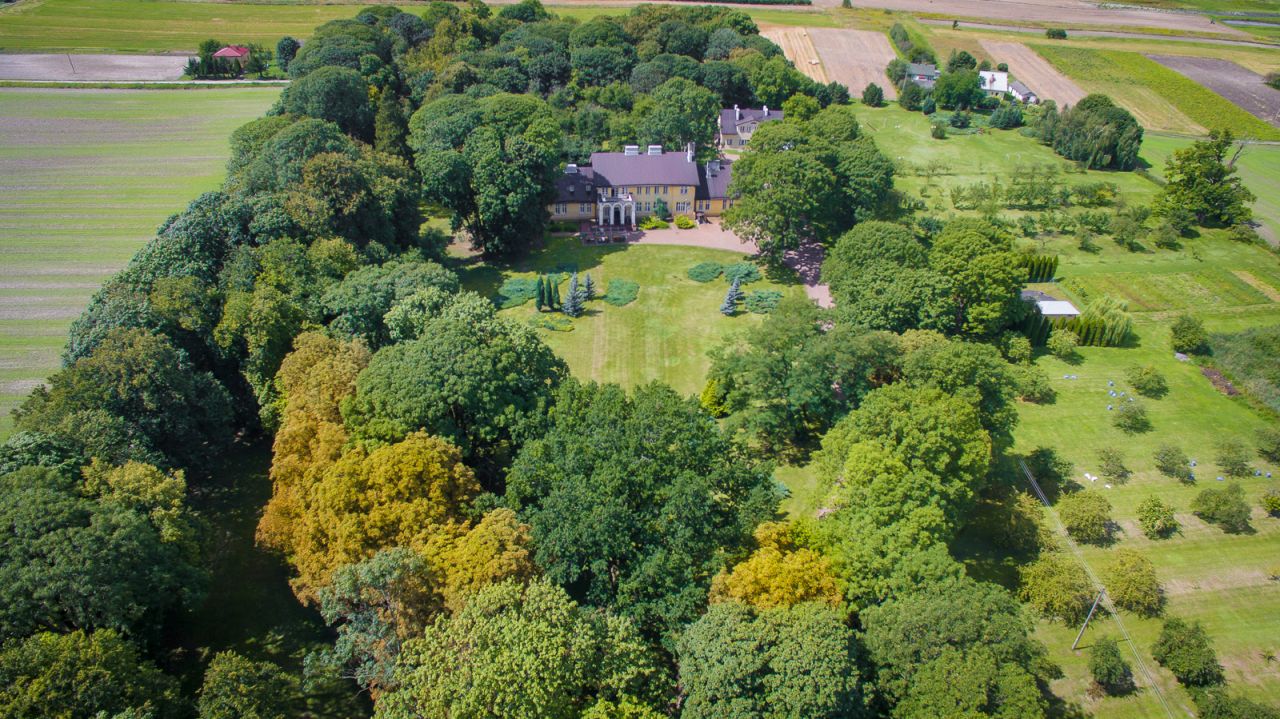 dworek Chojno Nowe Pierwsze. Zdjęcie 2