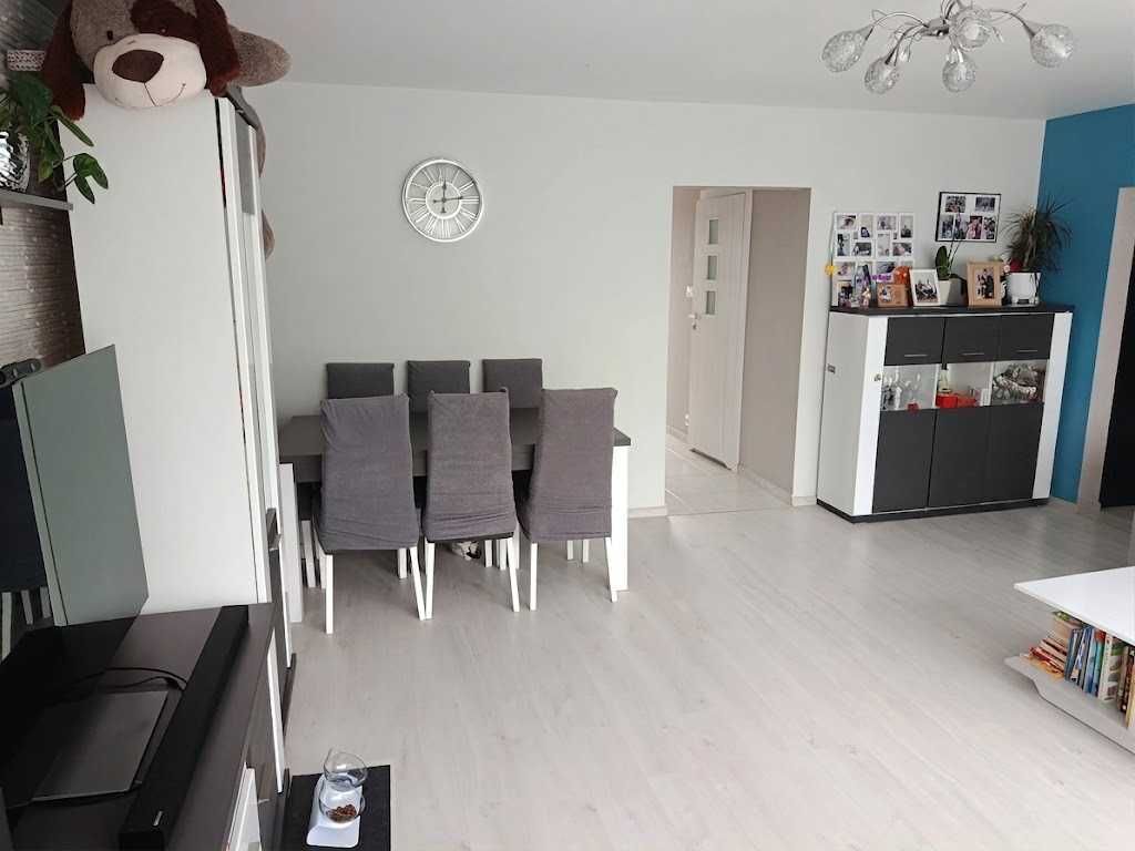 Mieszkanie 3-pokojowe Stryków. Zdjęcie 2