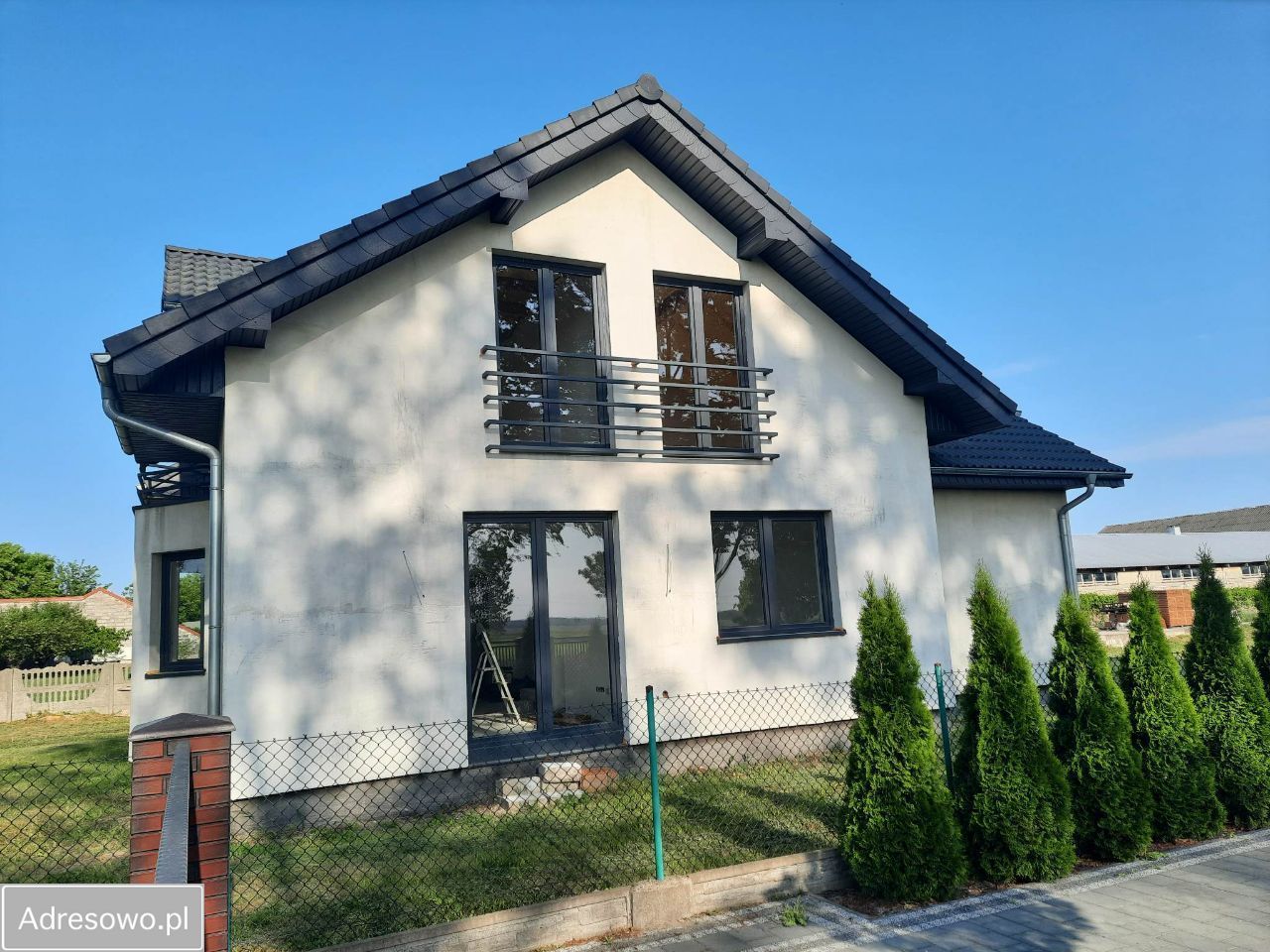 dom wolnostojący, 5 pokoi Lututów, ul. Słoneczna