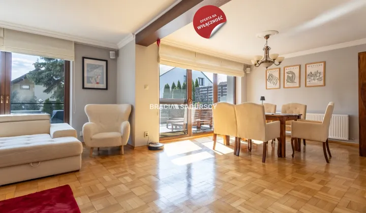 dom, 12 pokoi Myślenice, ul. gen. Józefa Wybickiego