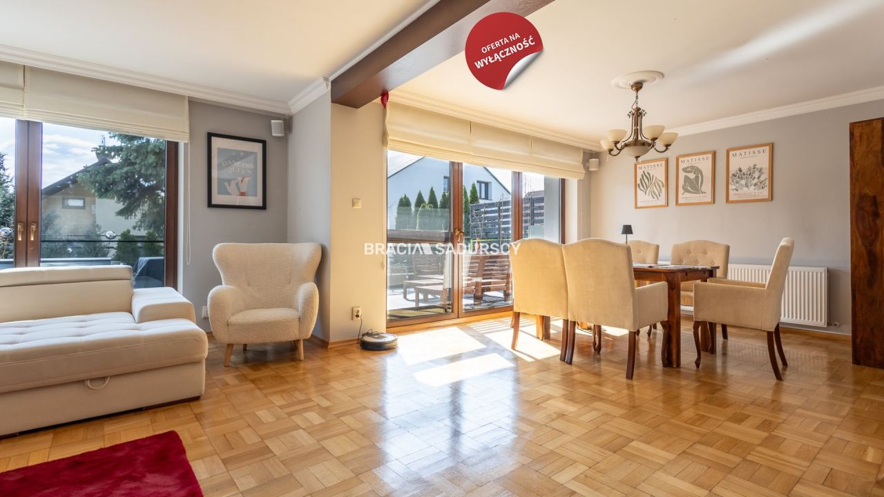 dom wolnostojący, 12 pokoi Myślenice, ul. gen. Józefa Wybickiego. Zdjęcie 1