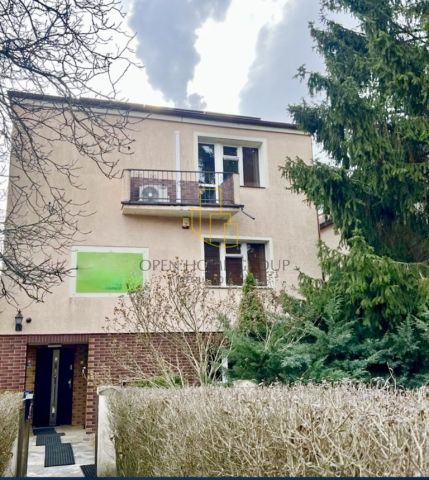 dom wolnostojący, 10 pokoi Wrocław Krzyki, ul. ks. Piotra Wawrzyniaka. Zdjęcie 1