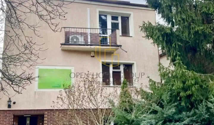 dom wolnostojący, 10 pokoi Wrocław Krzyki, ul. ks. Piotra Wawrzyniaka