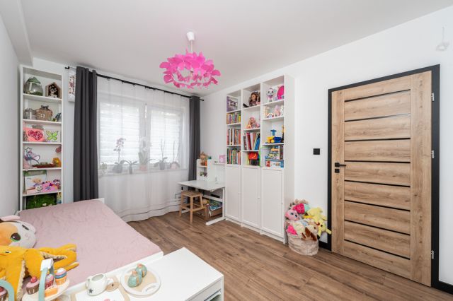 Mieszkanie 6-pokojowe Marki, ul. Akacjowa. Zdjęcie 6