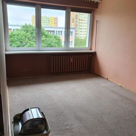 Mieszkanie 3-pokojowe Konin, ul. kard. Stefana Wyszyńskiego. Zdjęcie 1