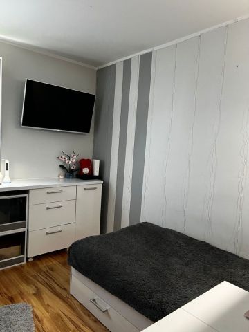 Mieszkanie 3-pokojowe Radom. Zdjęcie 1