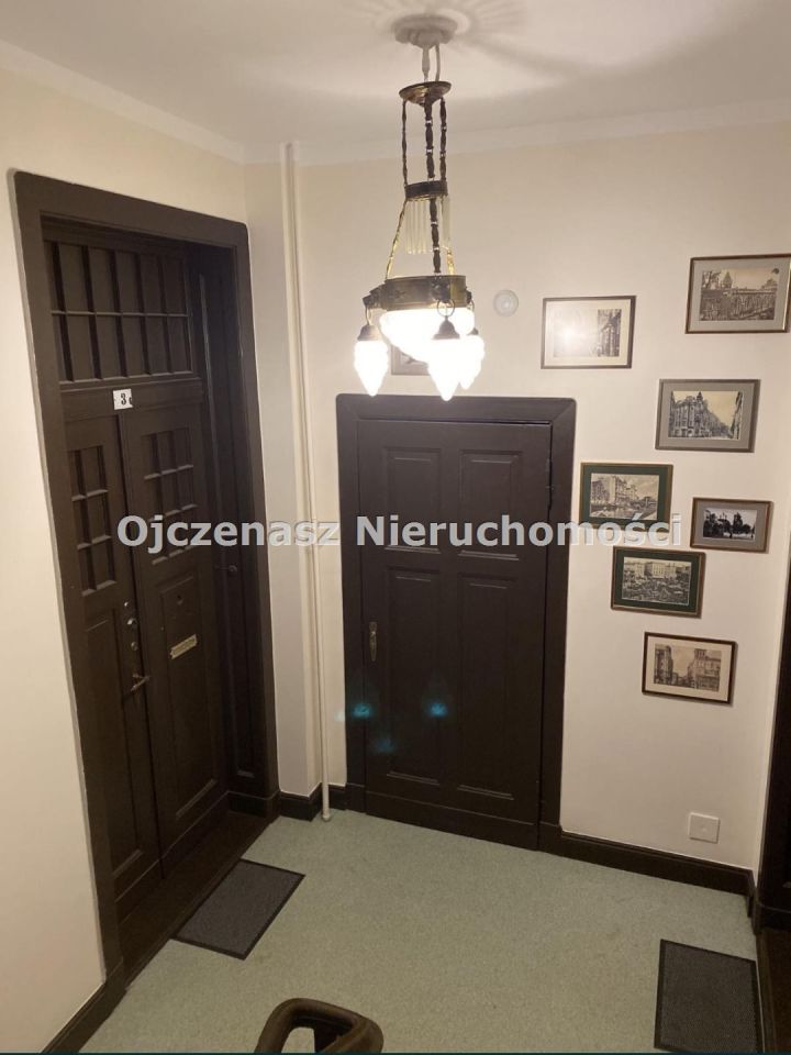 Mieszkanie 4-pokojowe Bydgoszcz Śródmieście. Zdjęcie 3