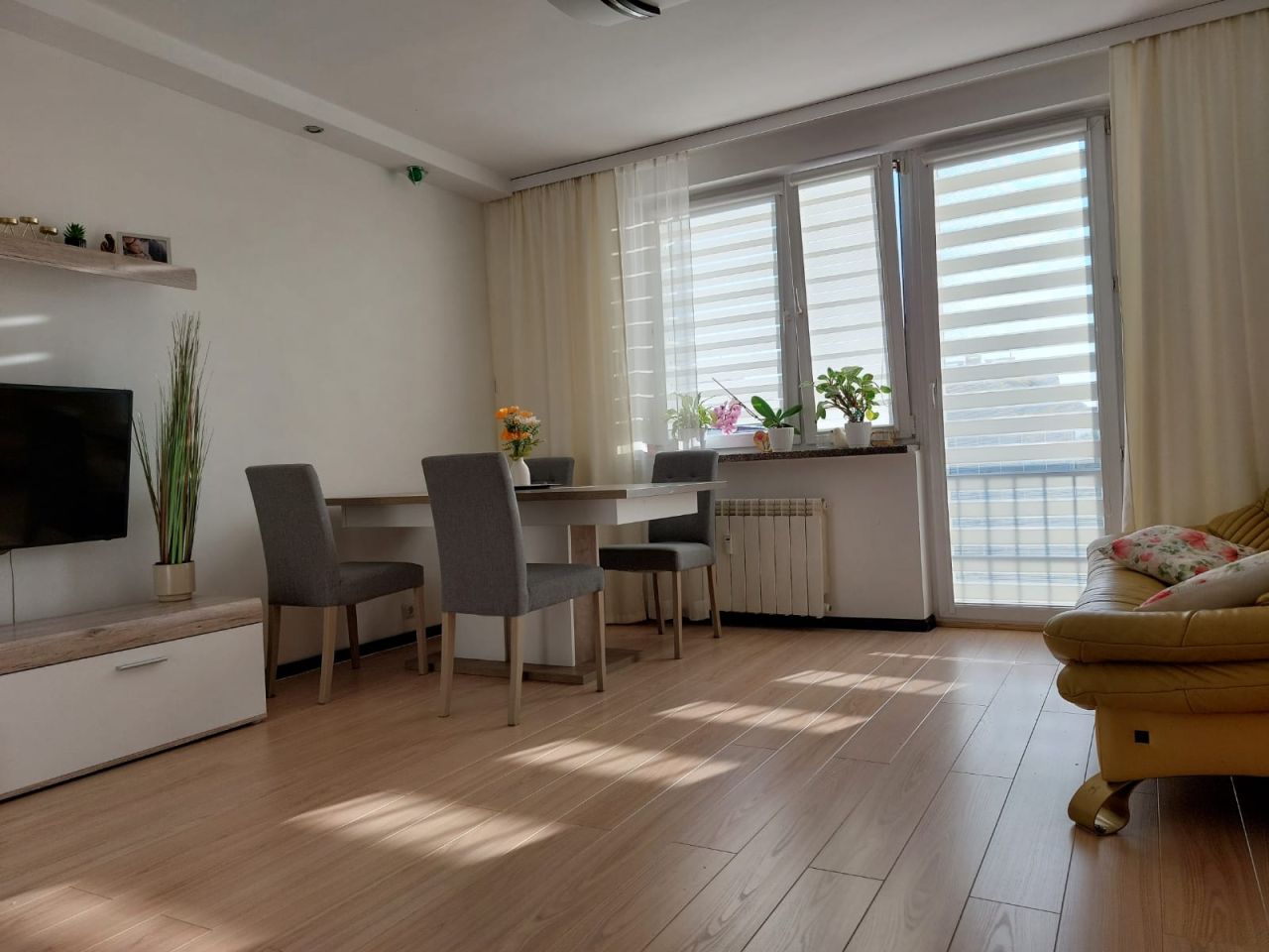 Mieszkanie 4-pokojowe Nowy Sącz Gorzków, ul. prof. Romualda Reguły. Zdjęcie 3