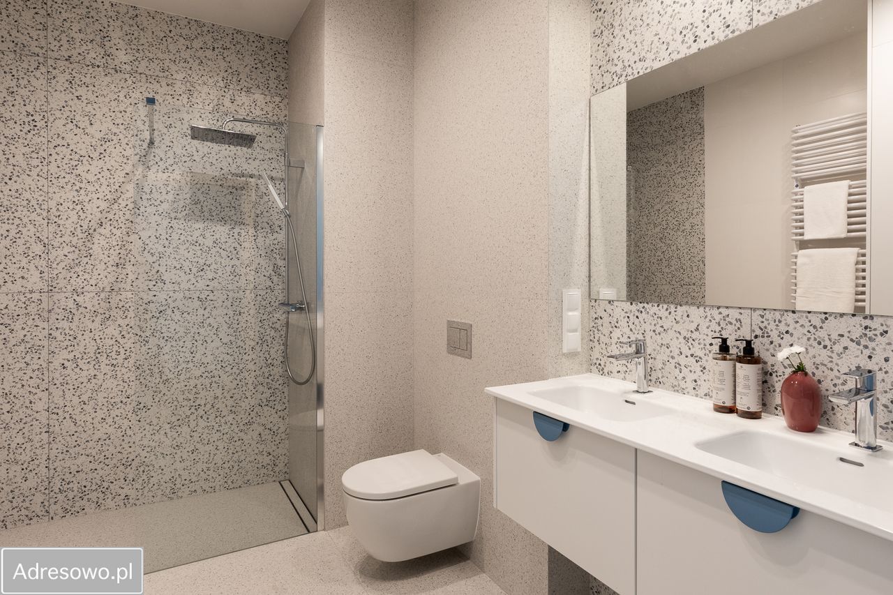 Mieszkanie 3-pokojowe Katowice Bogucice, ul. Henryka Mikołaja Góreckiego. Zdjęcie 9