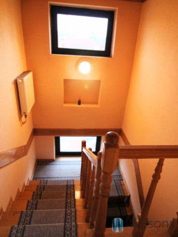 bliźniak, 9 pokoi Michałowice. Zdjęcie 11