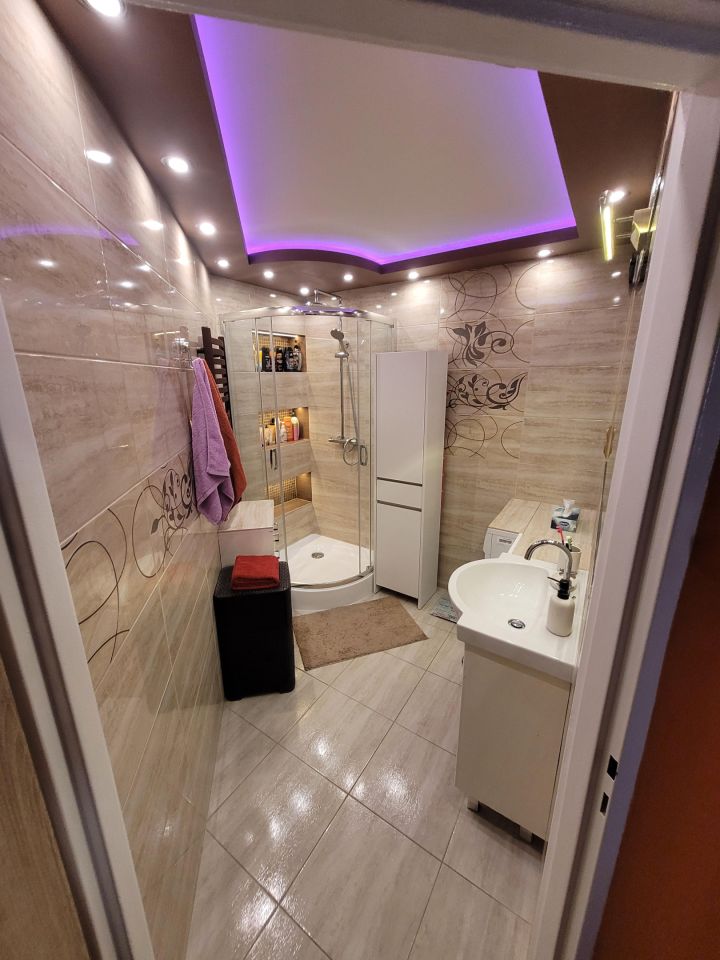 Mieszkanie 3-pokojowe Starachowice Wanacja, ul. gen. Józefa Ludwika Hauke-Bosaka. Zdjęcie 3