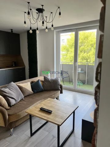 Mieszkanie 4-pokojowe Warszawa Wola, ul. Wawrzyszewska. Zdjęcie 2