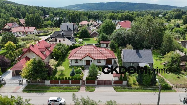 dom wolnostojący, 4 pokoje Ćmińsk. Zdjęcie 1