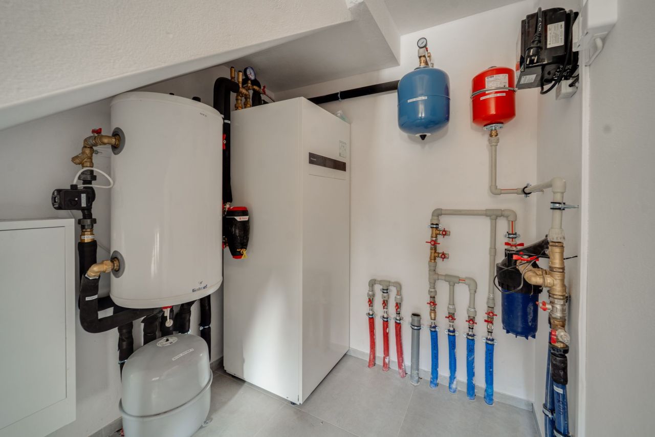 dom wolnostojący, 5 pokoi Rybniki. Zdjęcie 8