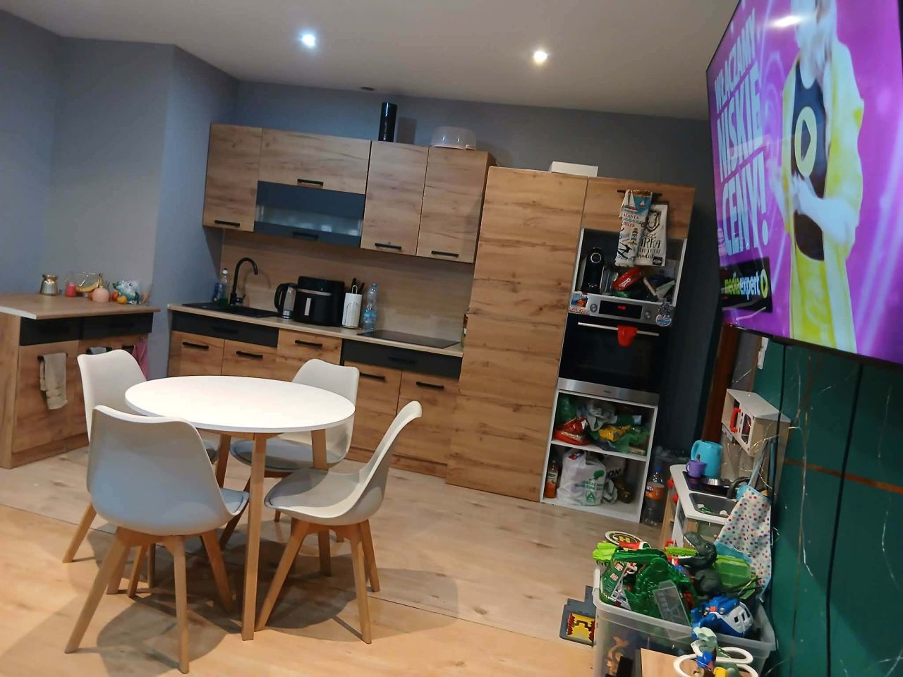 Mieszkanie 3-pokojowe Gniezno, Poznańska. Zdjęcie 2