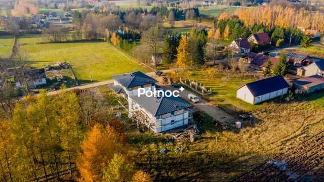 bliźniak, 5 pokoi Gajowniki. Zdjęcie 23