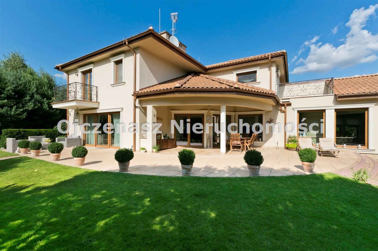 dom wolnostojący, 6 pokoi Żołędowo