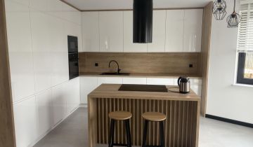 dom wolnostojący, 5 pokoi Skierniewice