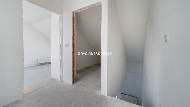 Mieszkanie 4-pokojowe Kraków Swoszowice, ul. Leona Petrażyckiego. Zdjęcie 7