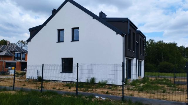 dom wolnostojący, 4 pokoje Łódź Stoki, ul. Listopadowa. Zdjęcie 3