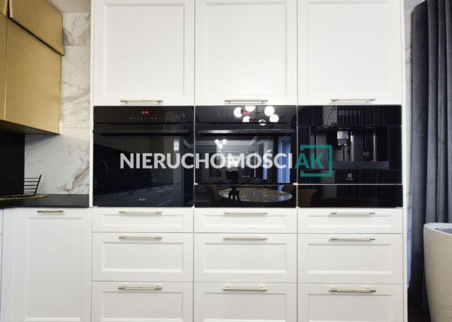 Mieszkanie 4-pokojowe Poznań, ul. Czesława Niemena. Zdjęcie 8