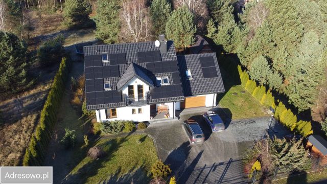 dom wolnostojący, 6 pokoi Czarne Błoto. Zdjęcie 1