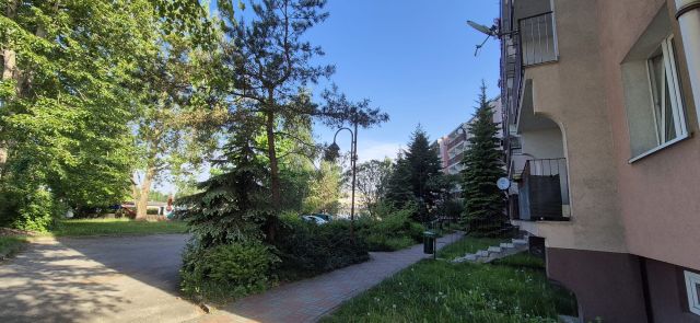 Mieszkanie 3-pokojowe Częstochowa Północ, ul. Michałowskiego. Zdjęcie 1