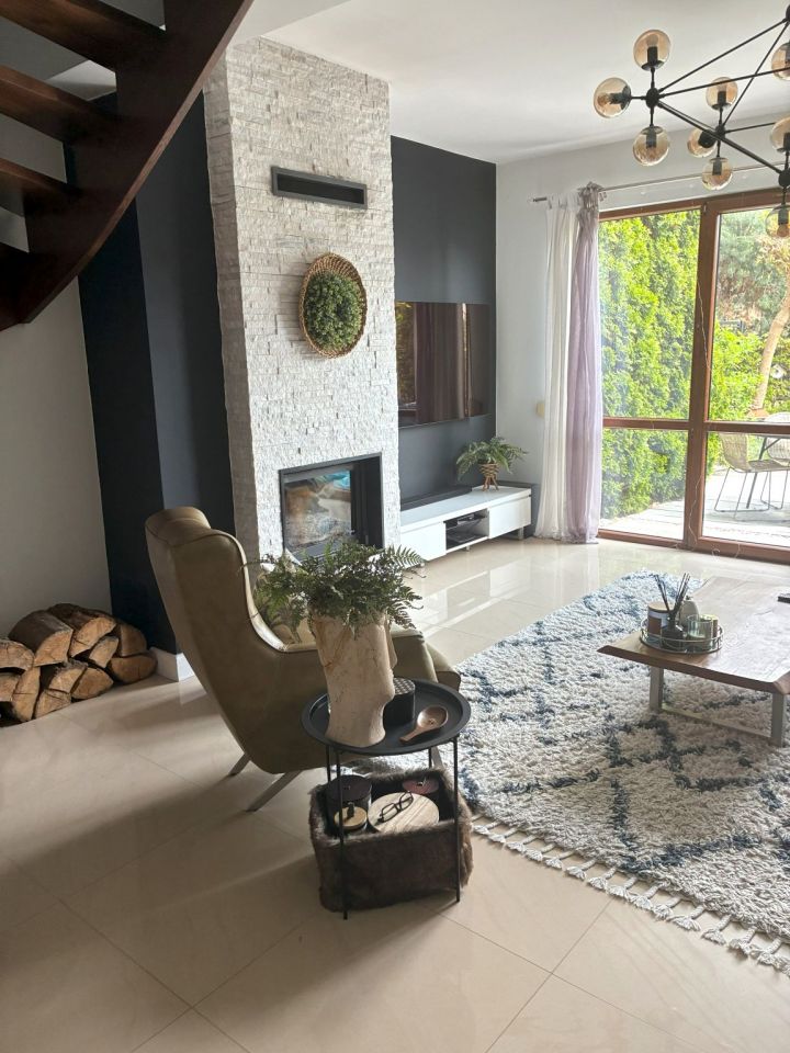 dom szeregowy, 4 pokoje Kiełczów, ul. Parkowa. Zdjęcie 3