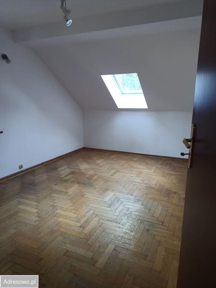 dom wolnostojący Skokówka, ul. Targowa. Zdjęcie 12