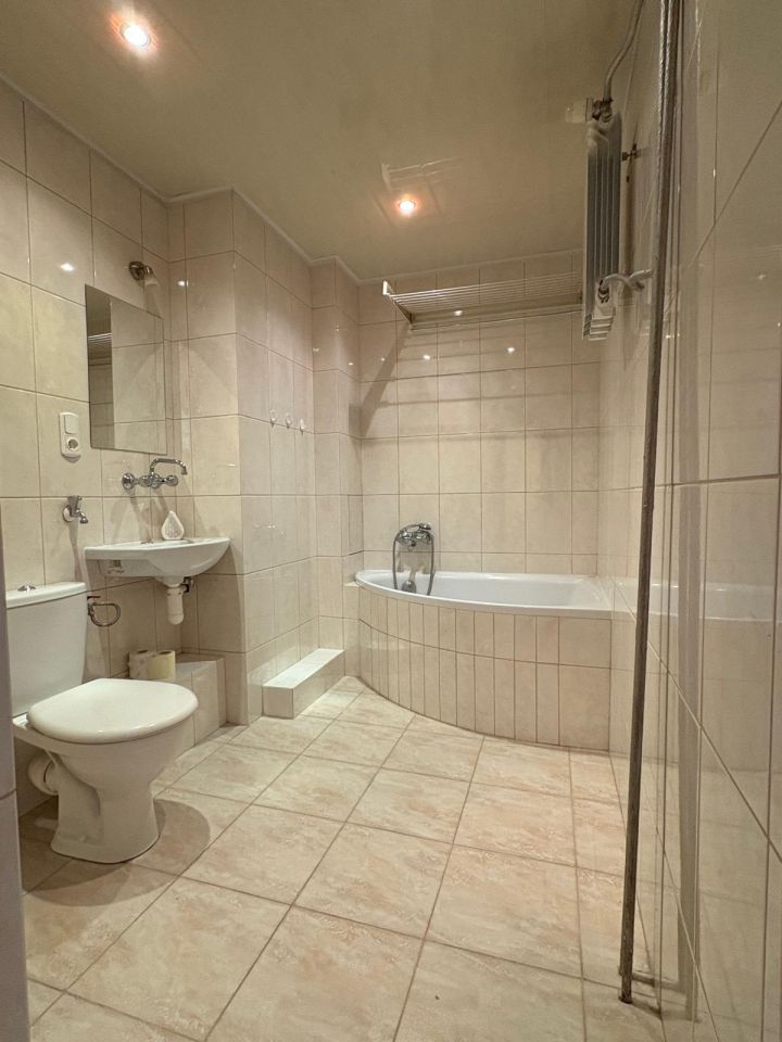 Mieszkanie 3-pokojowe Kazimierza Wielka, ul. Partyzantów. Zdjęcie 6