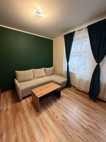 Mieszkanie 2-pokojowe Wałbrzych Biały Kamień, ul. Ireny Grabowskiej. Zdjęcie 1