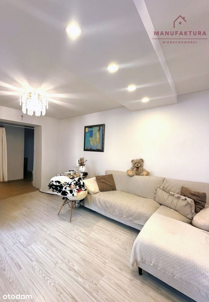 dom wolnostojący, 2 pokoje Częstochowa Wyczerpy Górne, ul. Tenisowa. Zdjęcie 13