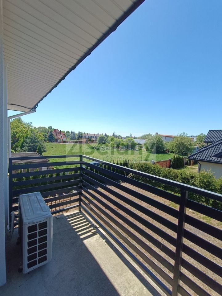 dom wolnostojący, 6 pokoi Rembelszczyzna. Zdjęcie 2