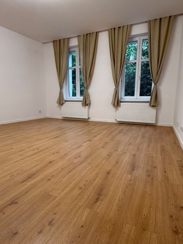 Mieszkanie 3-pokojowe Elbląg Centrum, ul. Królewiecka. Zdjęcie 3