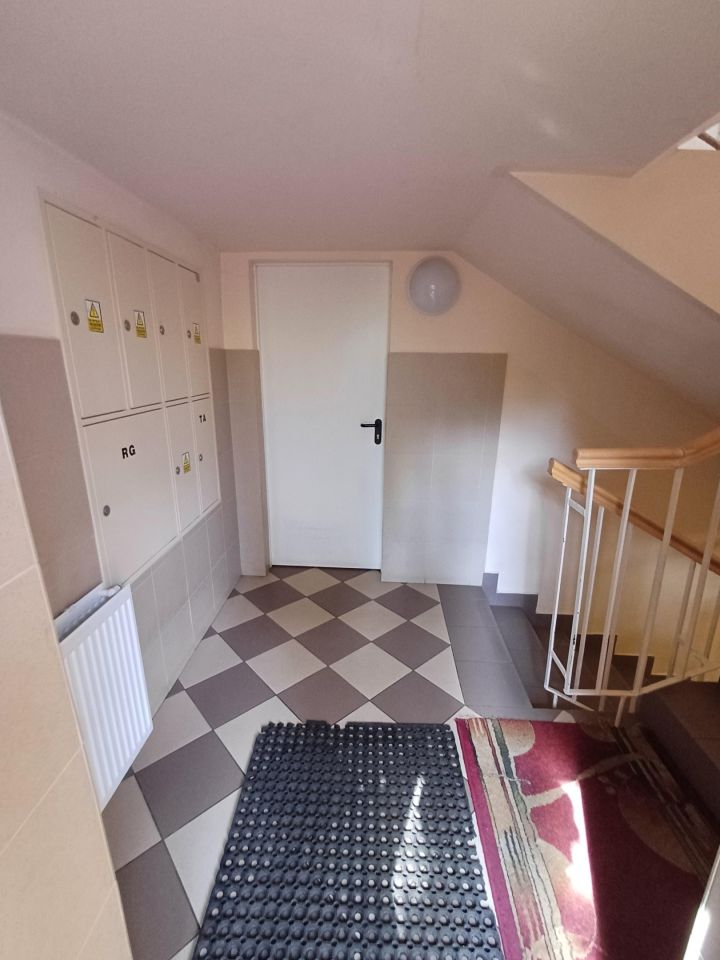 Mieszkanie 3-pokojowe Nowy Dwór Mazowiecki Centrum, ul. Ignacego Daszyńskiego. Zdjęcie 2