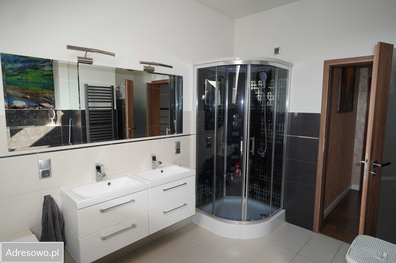 dom szeregowy, 4 pokoje Rzeszów, ul. Szlachecka. Zdjęcie 10