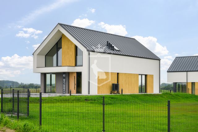 dom wolnostojący, 5 pokoi Zabielne. Zdjęcie 1