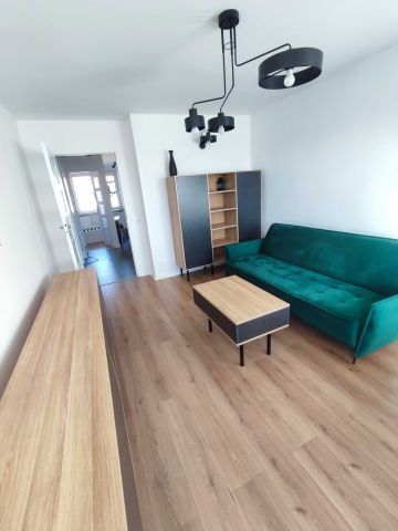 Mieszkanie 3-pokojowe Kędzierzyn-Koźle. Zdjęcie 1