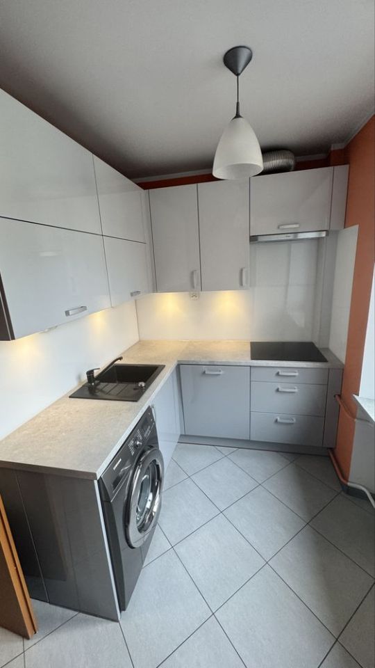 Mieszkanie 2-pokojowe Żywiec, os. Pod Grapą. Zdjęcie 3