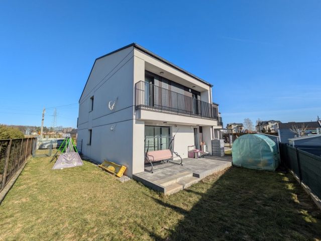 Mieszkanie 3-pokojowe Koszyce Wielkie, ul. Północna. Zdjęcie 1