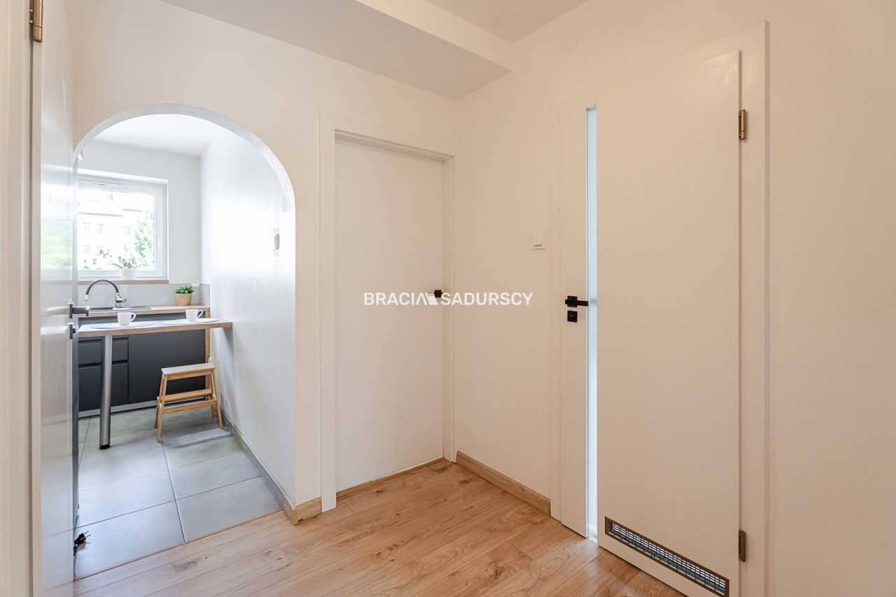 Mieszkanie 3-pokojowe Kraków Bronowice, ul. Eljasza Walerego Radzikowskiego. Zdjęcie 20