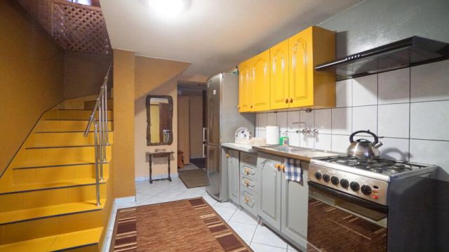 dom wolnostojący, 5 pokoi Laski. Zdjęcie 10