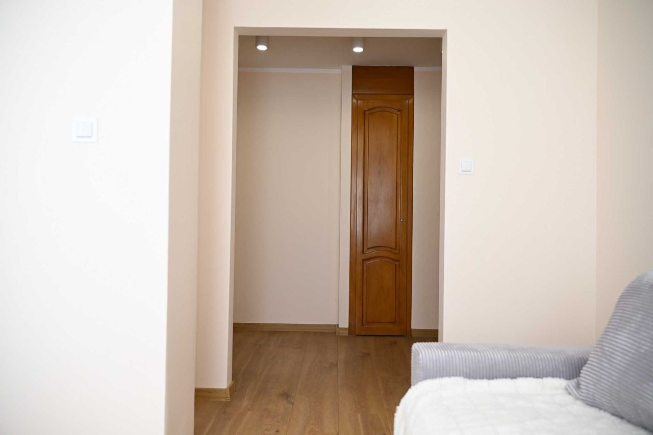 Mieszkanie 1-pokojowe Góra. Zdjęcie 6